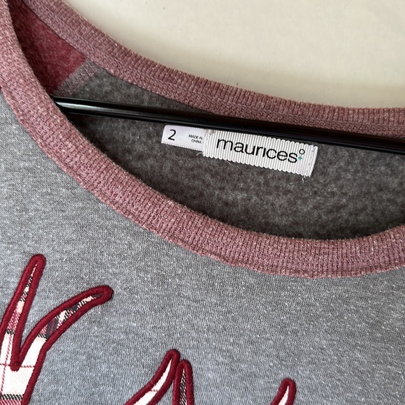 Maurice’s long sleeve sweatshirt plaid deer gray burgundy size 2 2x - Picture 2 of 5